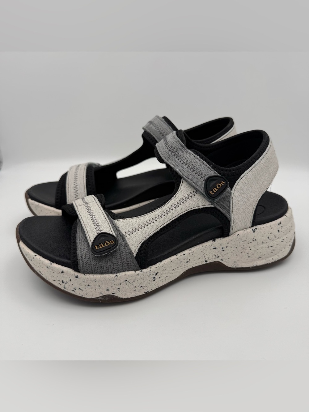 Taos Super Side Women's 8 Dove Embossed Multi Sport Sandals Comfort Shoes